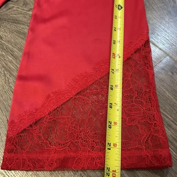 Victorias Secret Chantilly Robe Women XS/S Red Lace Back Satin Kimono Lingerie - Picture 9 of 12